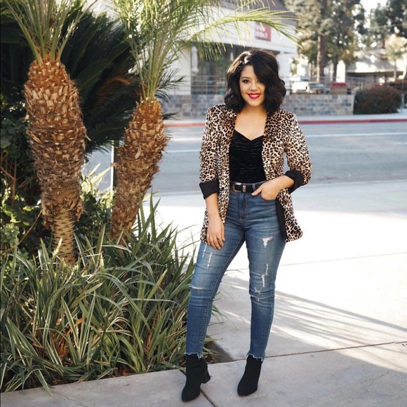 libby edelman Jackets & Blazers - VELVET LEOPARD BLAZER